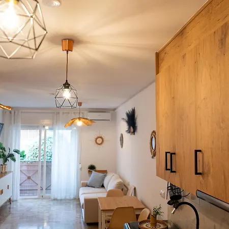 Loft On The And A Few Steps From Downtown Torremolinos