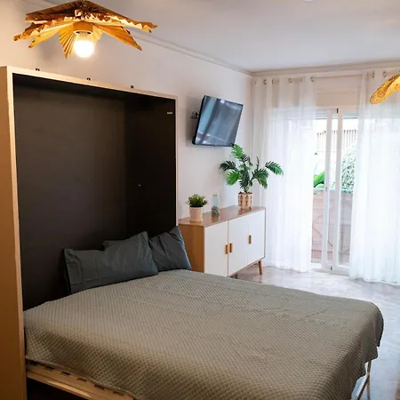 Loft On The And A Few Steps From Downtown Torremolinos