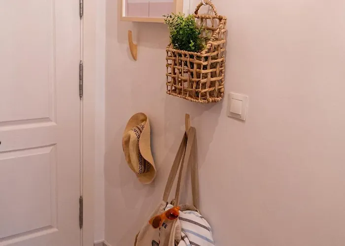 Loft On The And A Few Steps From Downtown